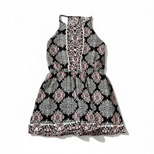 Miami Black and Pink Patterned Romper size Large NWT
